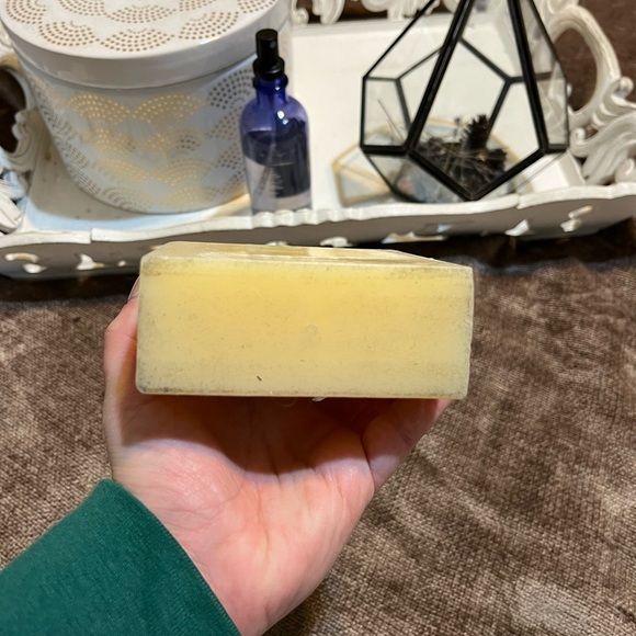 Decorative Scrabble Tile 'Letter N' Candle - Picture 5 of 6